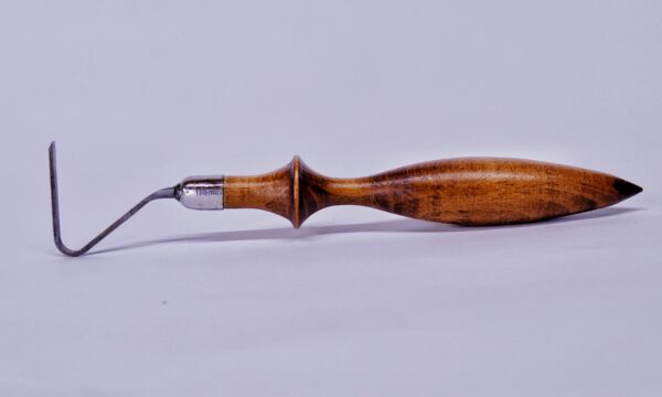 Large Hook Shape Tungsten Carbide Trimming Tool